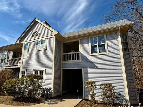 75 Redwood Drive #907, East Haven, CT 06513