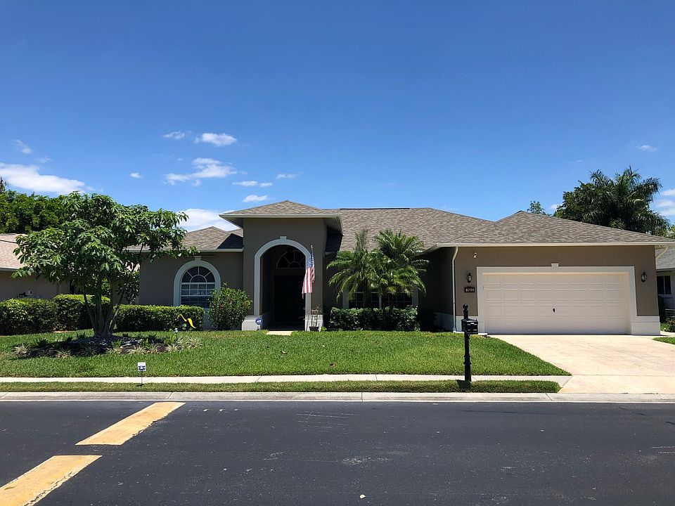1st image of 7623 Woodland Bend Cir