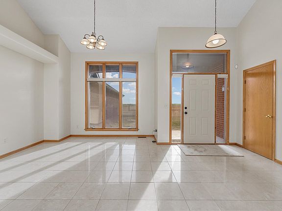 4th image of 757 S Meridian Rd