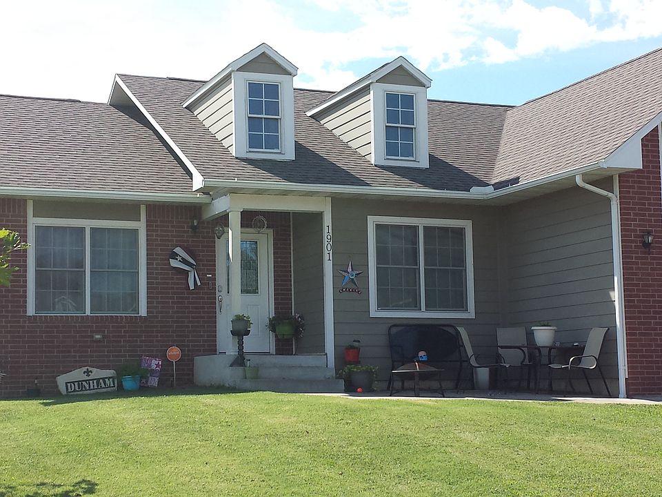 1st image of 1901 Eisenhower Ct
