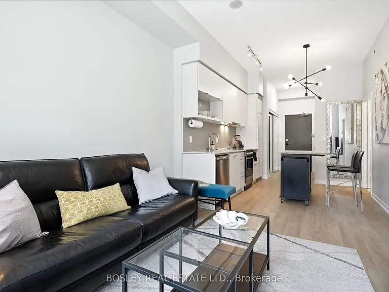 435 Richmond St W #205 — Photo 12