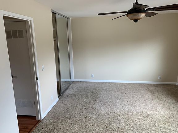 Master bed room