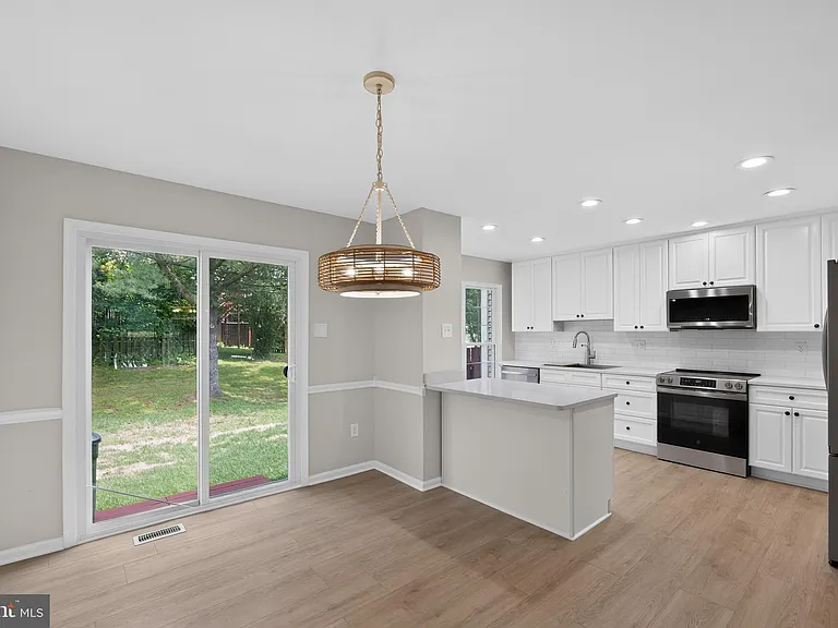 114 Gentlebrook Rd — Photo 10