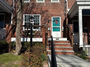 2415 Huidekoper Pl NW, Washington, DC 20007