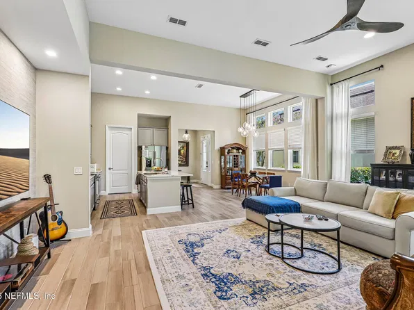 14912 VENOSA Circle, Jacksonville, FL 32258