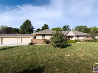 3801 SW Dukeries Rd, Topeka, KS 66610