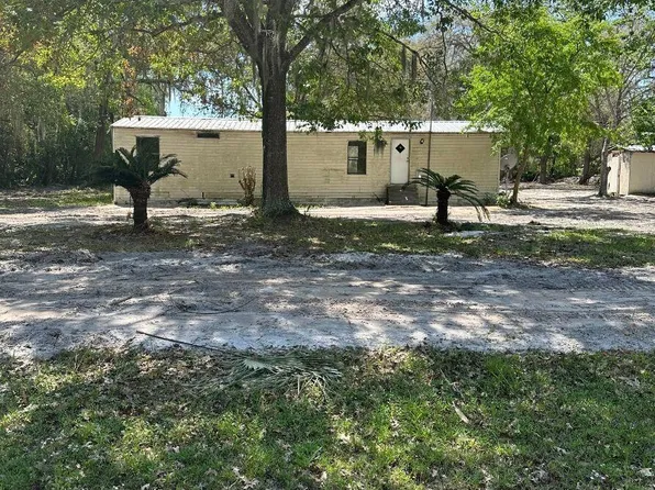 105 LAKEWAY Drive, Georgetown, FL 32139