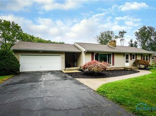 1601 Brookside Dr, Findlay, OH 45840