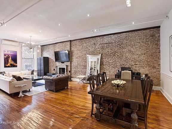 2nd image of 542 Broadway APT 5R