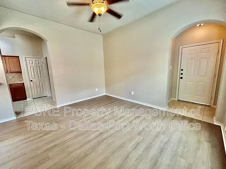 1421 Piedmont Dr — Photo 9
