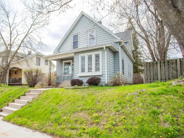 2012 N 20th STREET, Sheboygan, WI 53081
