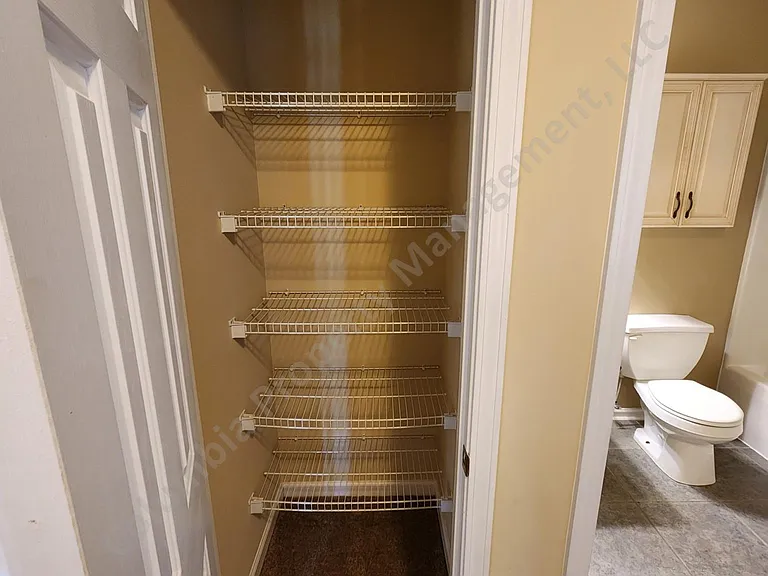 307 Westbrook Way — Photo 5
