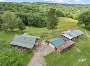 225 Calaway Rdg, Coolville, OH 45723