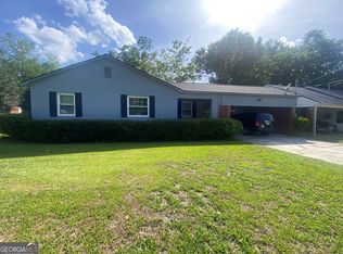 138 S 3rd St, Cochran, GA 31014