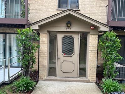 7210 W Wrightwood Ave APT 1, Elmwood Park, IL, 60707