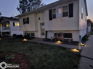 1021 34th St, Fort Madison, IA 52627