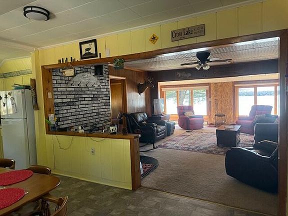 5th image of 45 Sandy Point Road