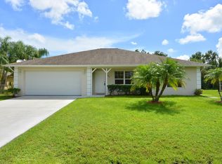 1949 SW Capeador St, Port Saint Lucie, FL 34953