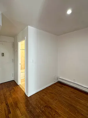 Rented by Corcoran | media 13