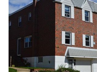 613 Lawler St, Philadelphia, PA 19116