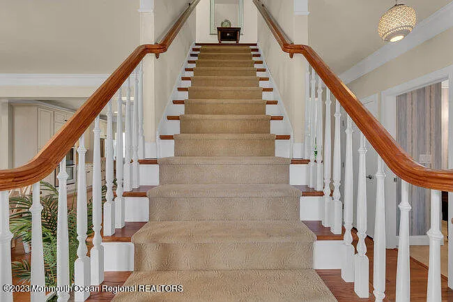 42 Pitney Ave — Photo 29