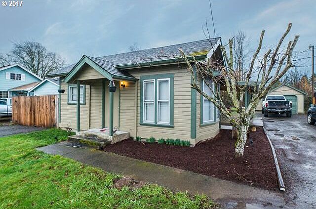 1st image of 12104 NE 189th St