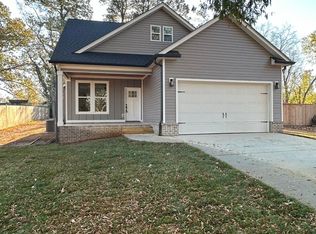 126 Chickamauga Rd, Chattanooga, TN 37421