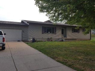 1010 4th Ave, Fulton, IL 61252