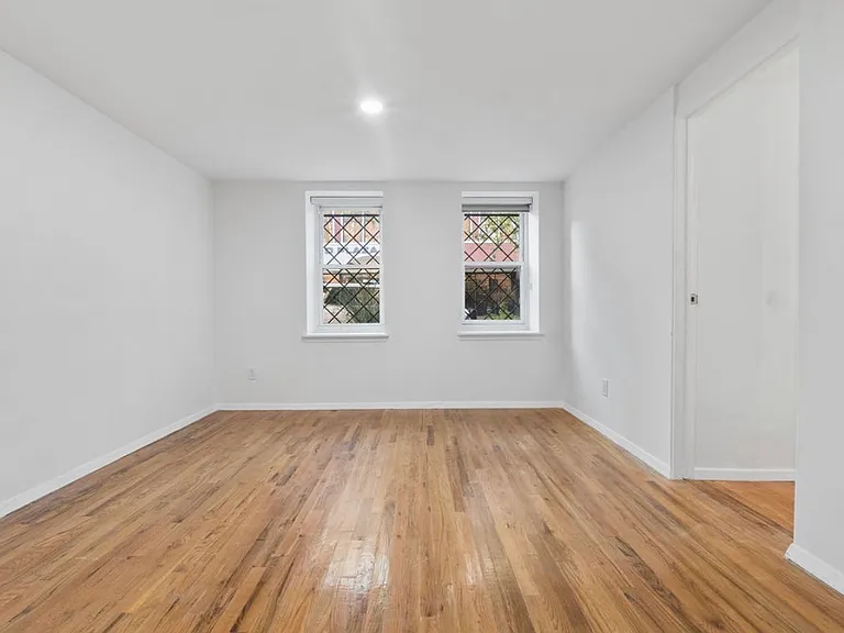 109 Grand Ave #1A — Photo 12