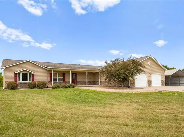 295 E 2300th Rd, Edgerton, KS 66021