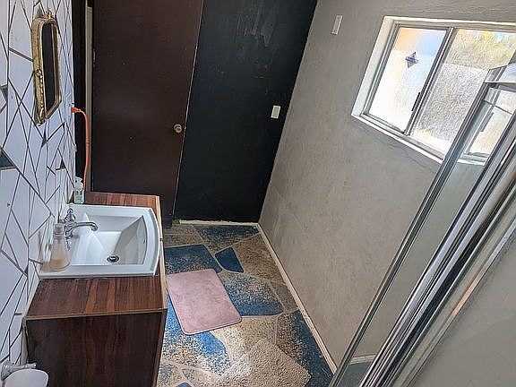 4th image of 7054 Dryden Ave