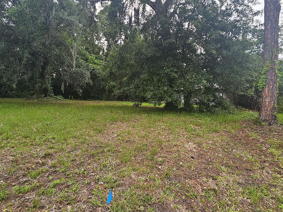 1st image of 75 Hornet Dr