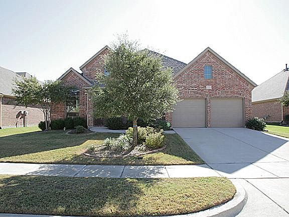 2nd image of 2810 Madison Dr