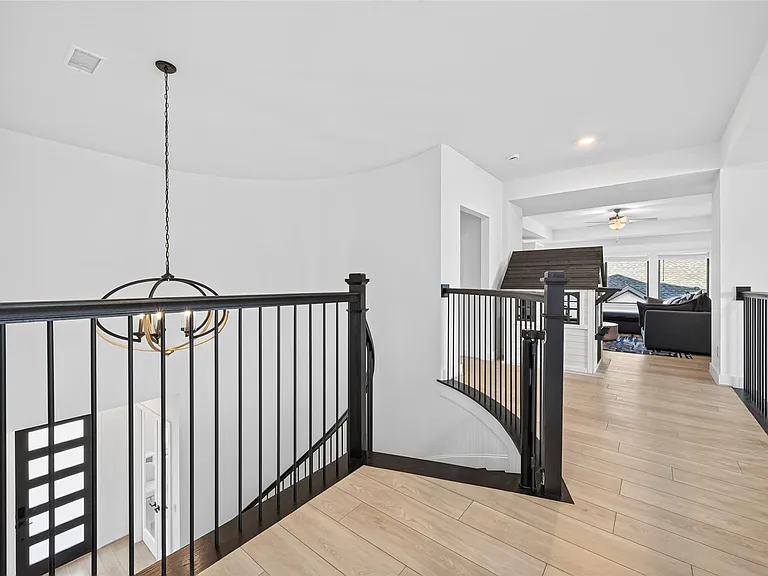 9623 Lakeside Arbor Way — Photo 25