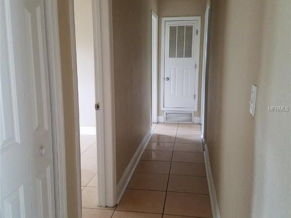 3rd image of 211 Wilshire Dr