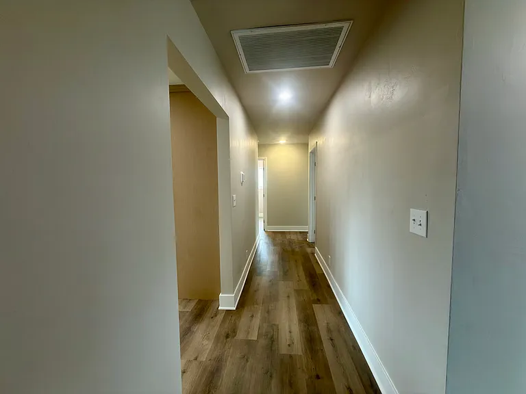 831 Monticello Dr — Photo 23