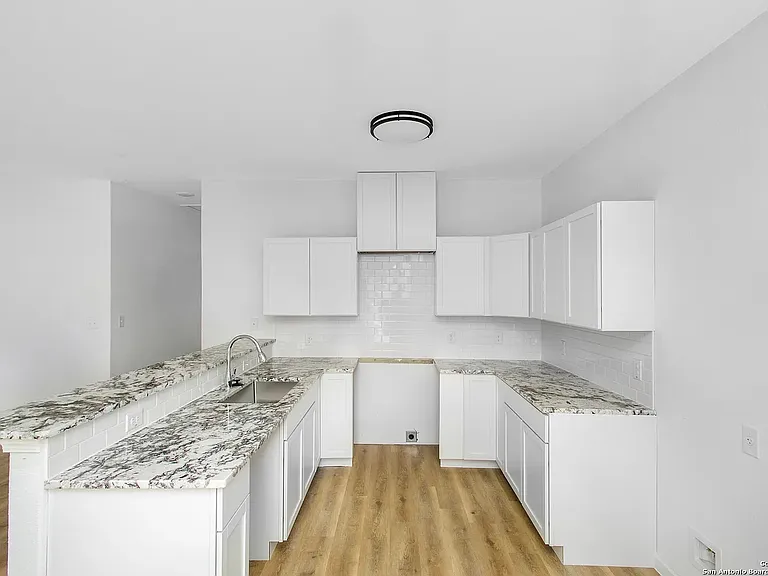 5857 Mayo Dr — Photo 13