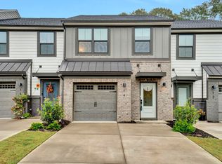 14 Connaught Ct, Mauldin, SC 29662