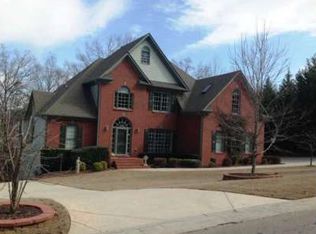 6450 Deep Valley Ct, Flowery Branch, GA 30542
