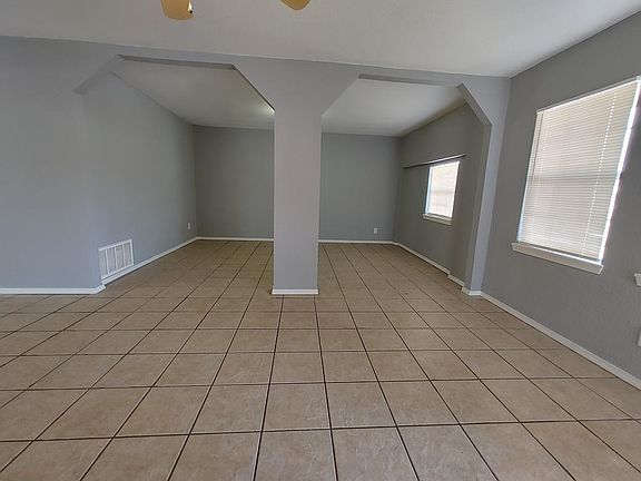 4th image of 1116 SW 63rd St