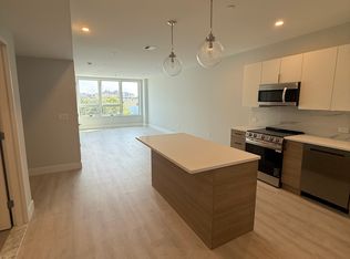22 Brook St #407, Jersey City, NJ 07302
