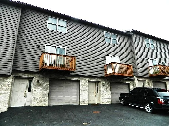 16 Sunridge Dr photo 1
