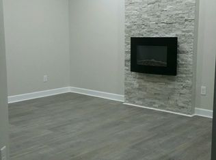 845 Wealthy St SE #1-5, Grand Rapids, MI 49506