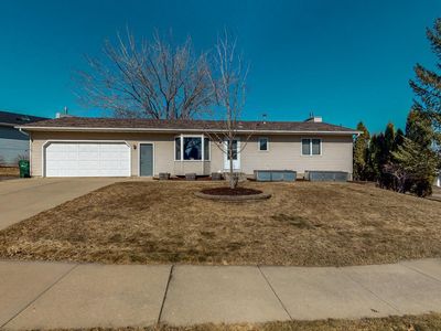 2418 Meadow Hills Dr SW, Rochester, MN, 55902