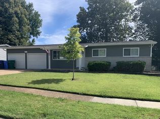 46 Radford Dr, Florissant, MO
