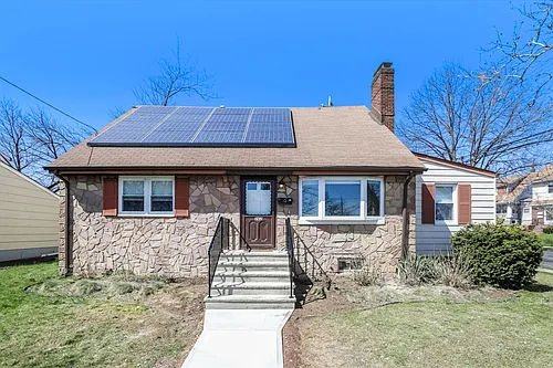 262 James St Photo 1