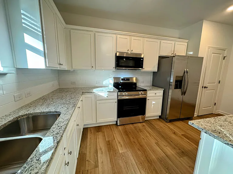 524 Madison Lakeview Dr — Photo 18