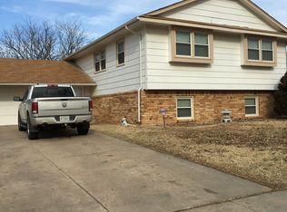 8526 E Creed St, Wichita, KS 67210
