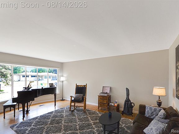 5th image of 45545 Remer Ct