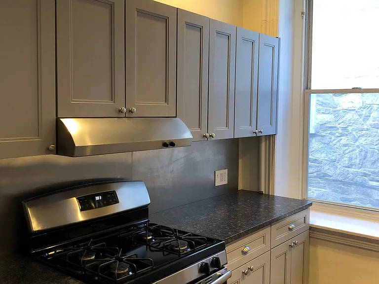 426 W Chelten Ave #2F — Photo 7